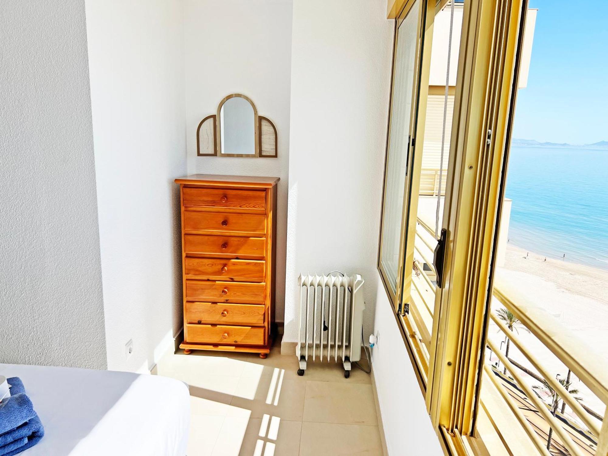 Oasis Frente Al Mar. Parking Gratis Apartment El Campello Ngoại thất bức ảnh