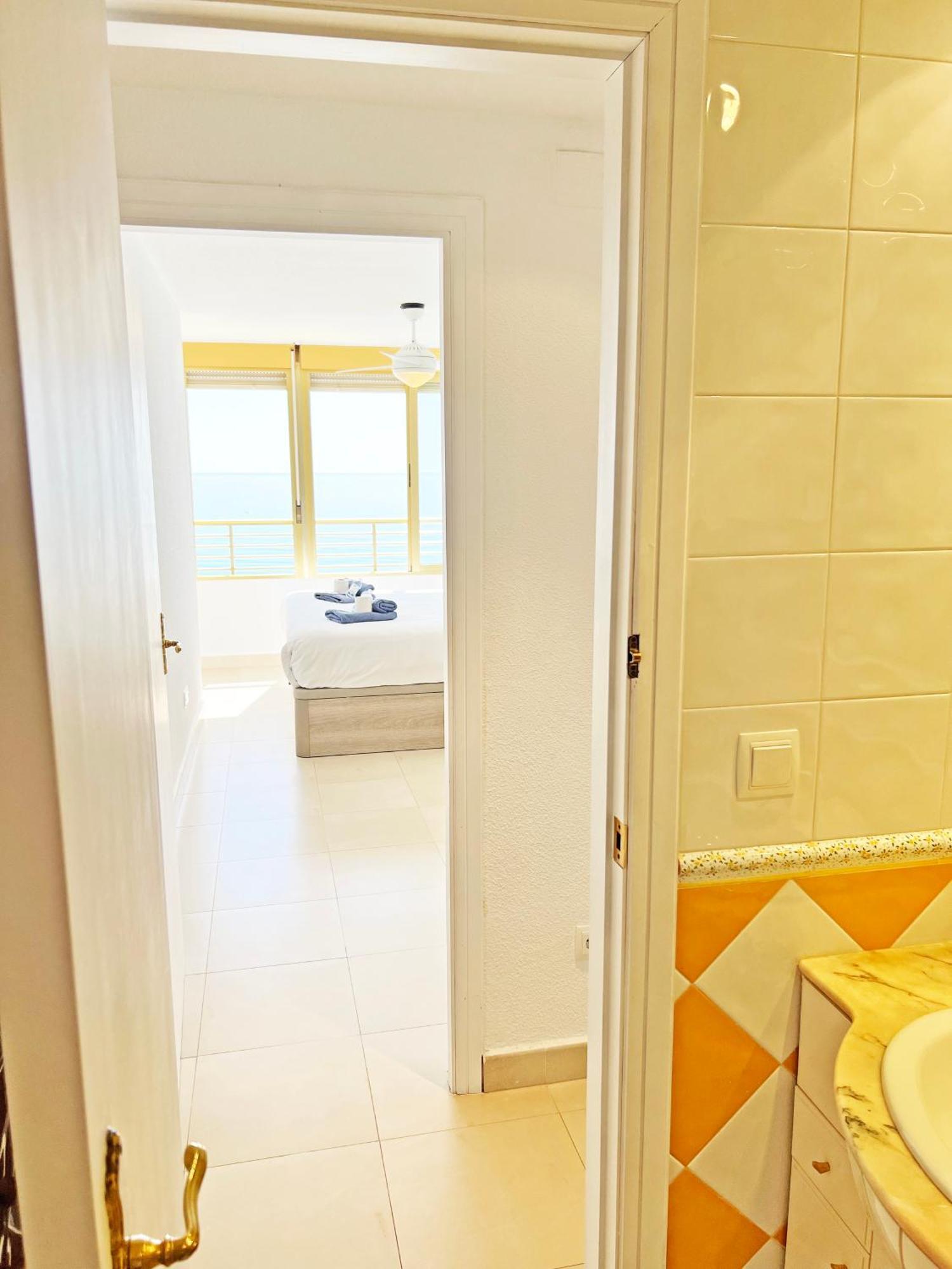 Oasis Frente Al Mar. Parking Gratis Apartment El Campello Ngoại thất bức ảnh